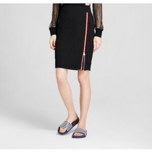 Hunter Black and Red Knee-Length Pencil Skirt with Zipper Slit